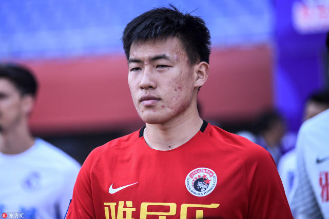 开云app包含赛前体能课后，塞维利亚主帅复盘备战国王杯，管理层满意，年轻球员得到机会的词条